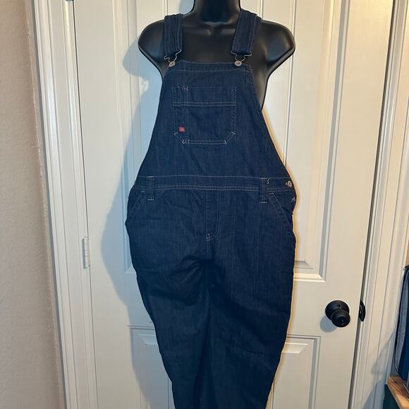 Dickies Bib Overalls Women’s dark Carpenter Denim Workwear Cottage Country small - Picture 1 of 8